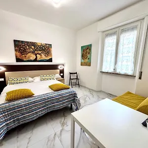 La Sissi'S House